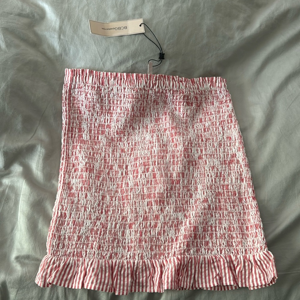 BCBG Generation NwT size Medium Skirt